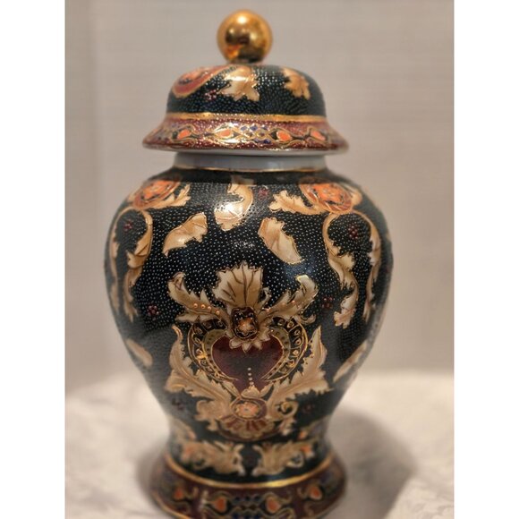 ASIAN VINTAGE PORCELAIN TEMPLE JAR HAND PAINTED MULTI-COLOR GOLD TRIM 12"  Set o - Picture 9 of 11